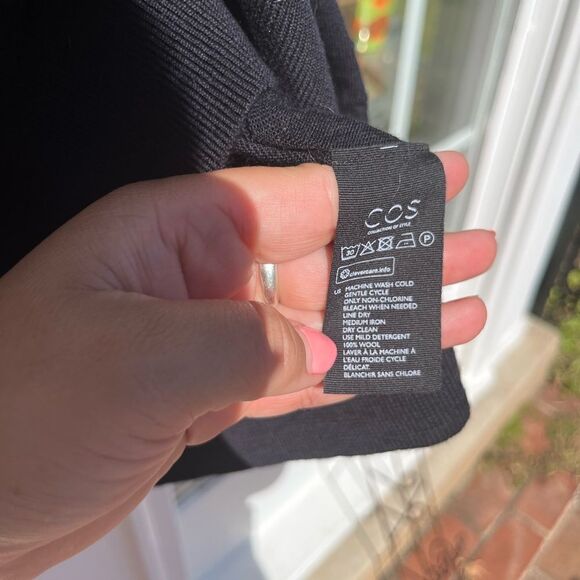 COS Swiss Dot Wool Turtleneck Sweater - Picture 4 of 7